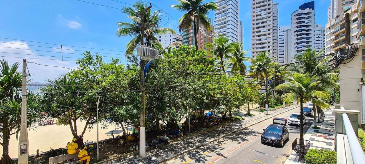 Apartamento Apto Com Garagem E Lavanderia Em Frente A Guarujá